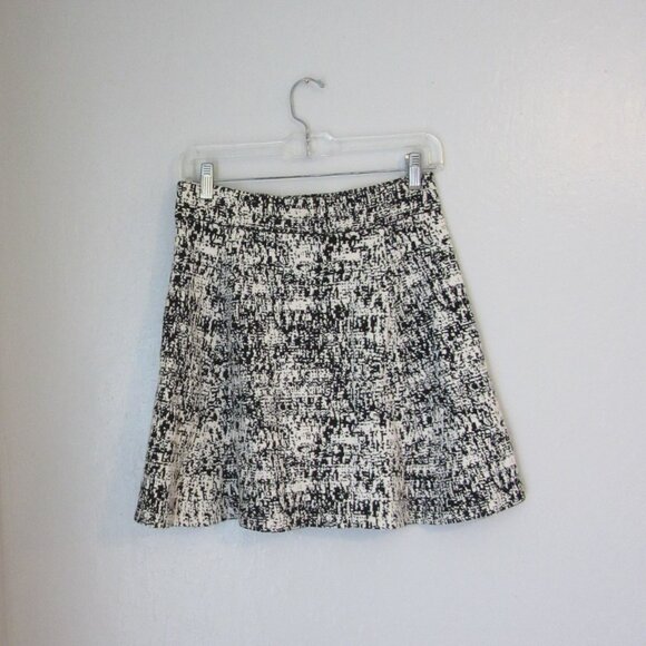 THEORY Black & White Mini Size S Skirt - Picture 2 of 4